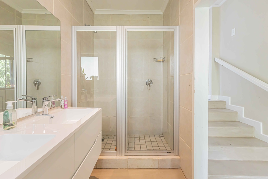 To Let 3 Bedroom Property for Rent in Oranjezicht Western Cape